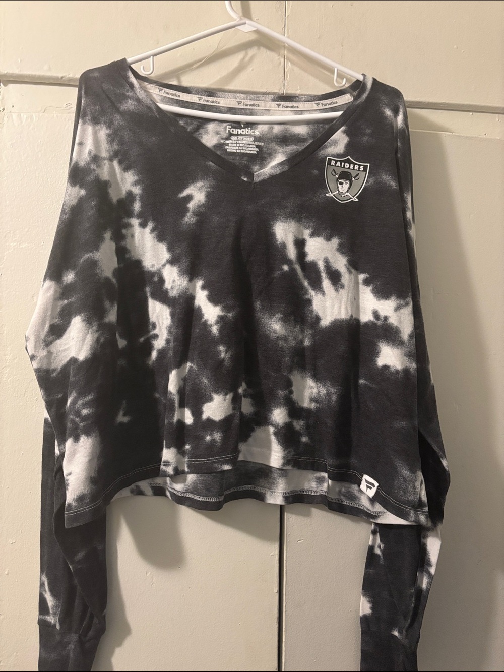 Fanatics Black & White Tie-Dye V-Neck Raiders Long Sleeve Top